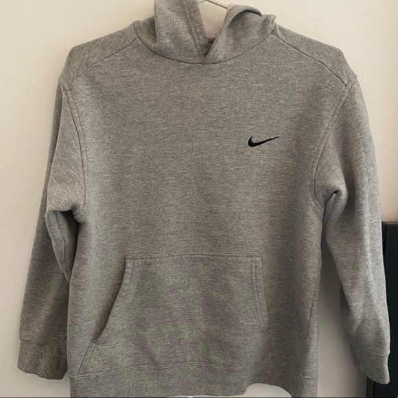 Nike hoodie - Picture 1 of 1